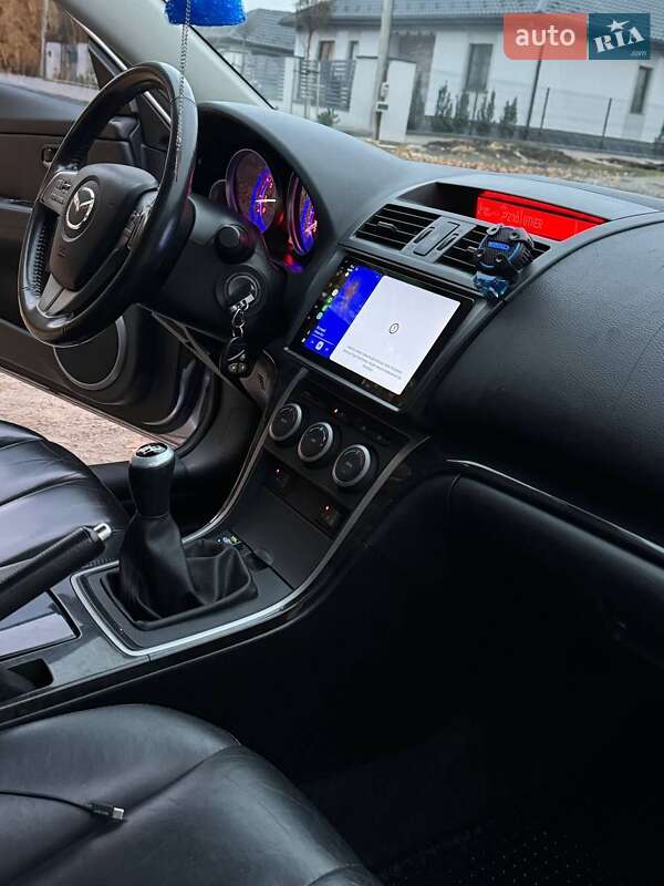 Седан Mazda 6 2008 в Луцке