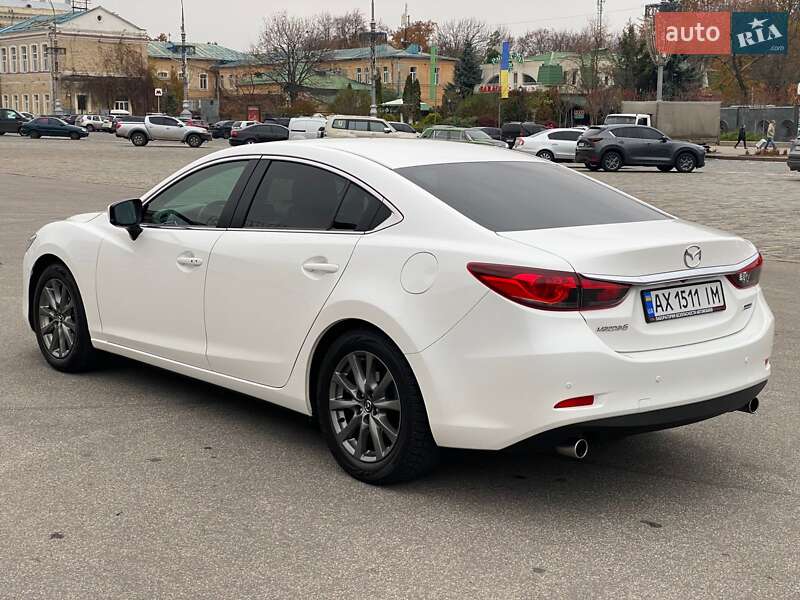 Седан Mazda 6 2017 в Харькове