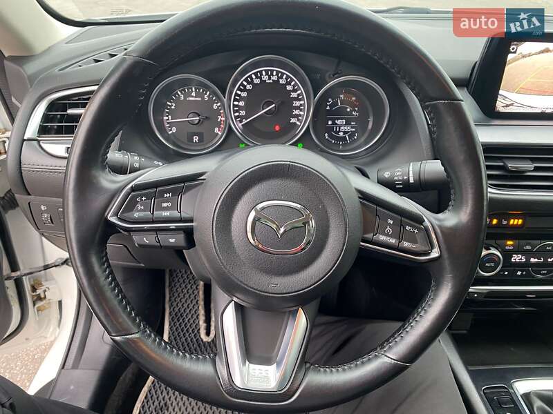 Седан Mazda 6 2017 в Харькове