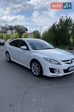 Лифтбек Mazda 6 2010 в Киеве