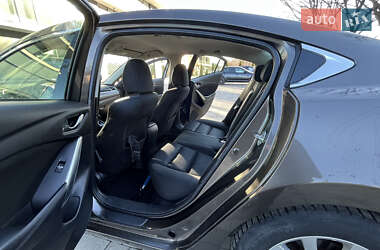 Седан Mazda 6 2015 в 