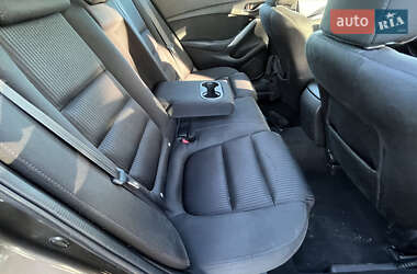 Седан Mazda 6 2015 в 