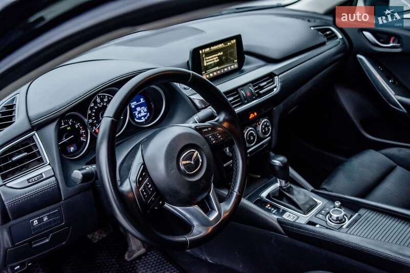 Седан Mazda 6 2016 в Калуше