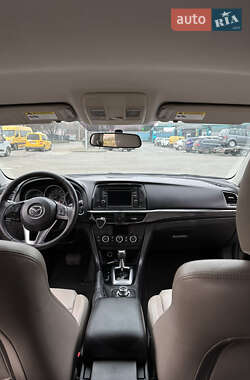 Седан Mazda 6 2013 в Чернівцях