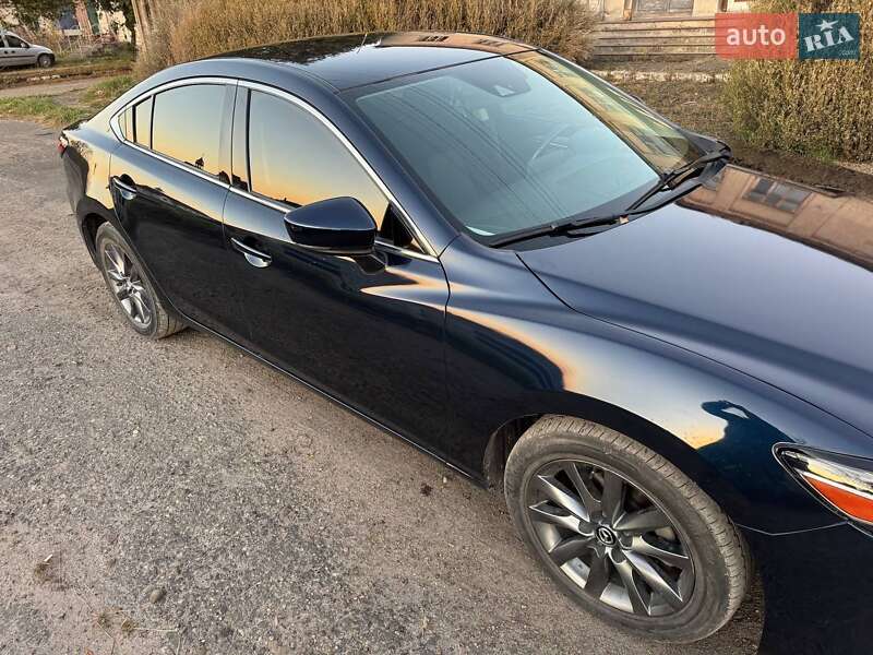 Седан Mazda 6 2018 в Львове