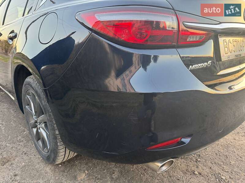 Седан Mazda 6 2018 в Львове