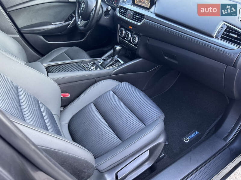 Седан Mazda 6 2015 в Одесі
