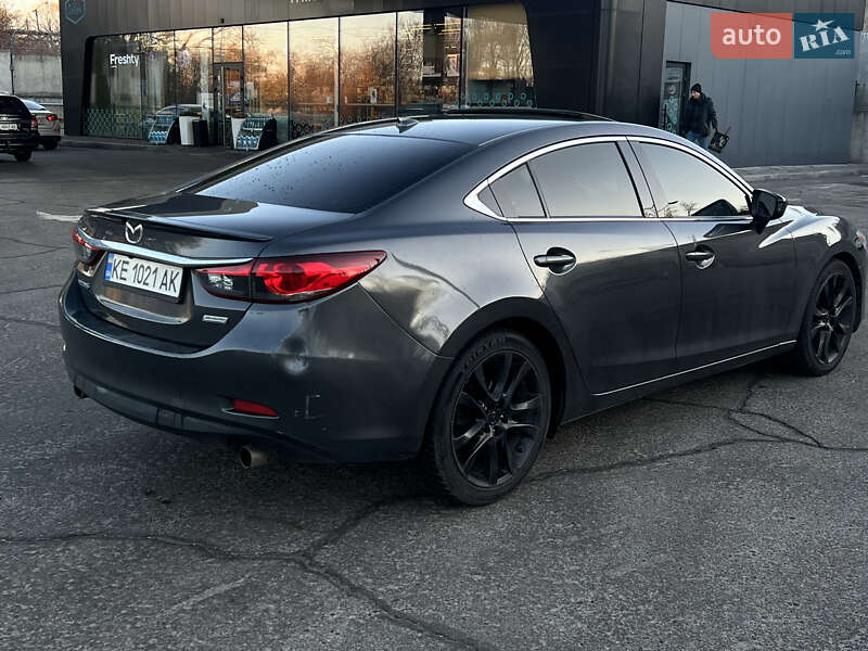 Седан Mazda 6 2013 в Днепре