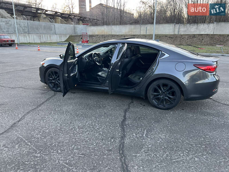 Седан Mazda 6 2013 в Днепре