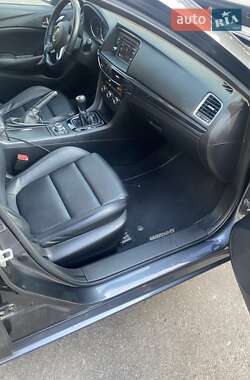 Седан Mazda 6 2013 в 