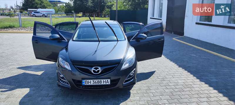 Седан Mazda 6 2011 в Арцизе