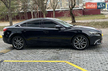 Седан Mazda 6 2016 в Каменском