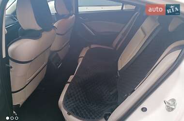Седан Mazda 6 2014 в 