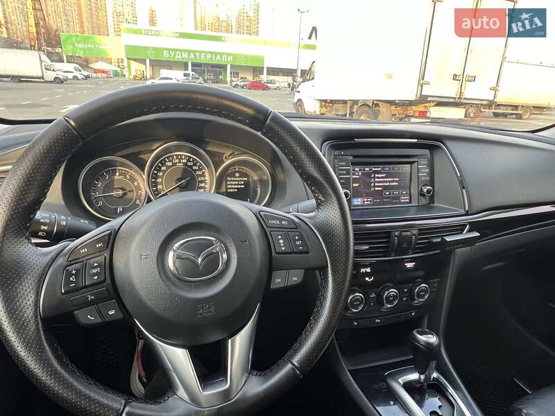 Седан Mazda 6 2013 в Киеве