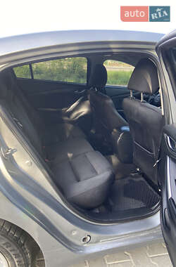 Седан Mazda 6 2013 в 