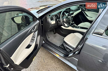 Седан Mazda 6 2015 в Львові