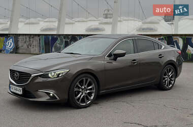 Седан Mazda 6 2015 в Киеве