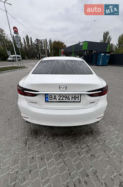 Седан Mazda 6 2018 в 