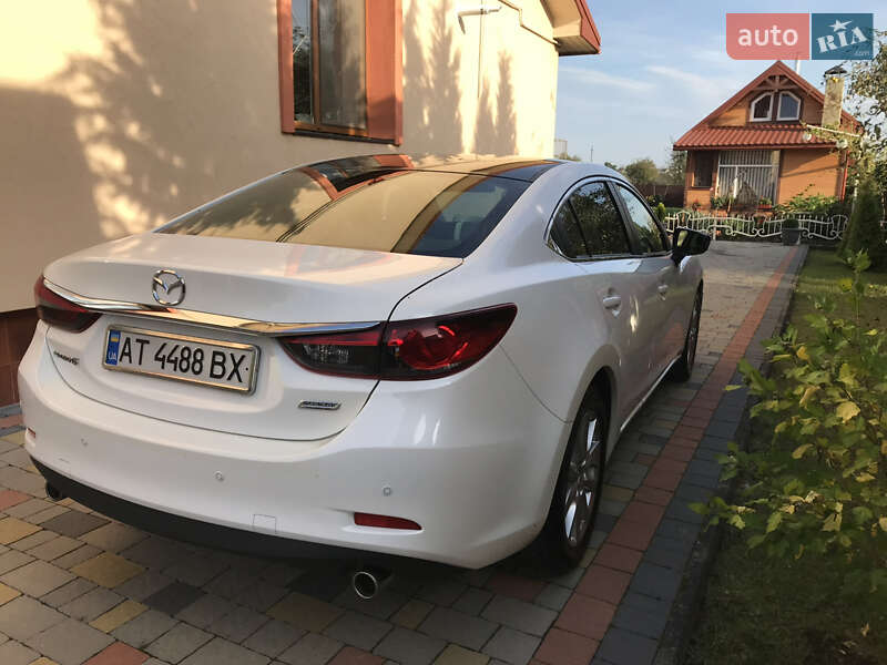 Седан Mazda 6 2015 в Ивано-Франковске