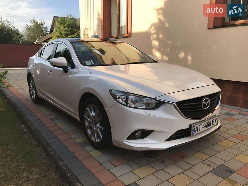 Седан Mazda 6 2015 в Ивано-Франковске