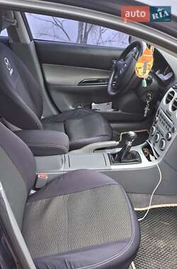 Седан Mazda 6 2003 в Києві