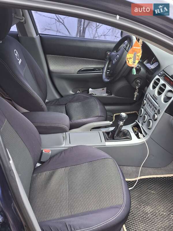 Седан Mazda 6 2003 в Киеве
