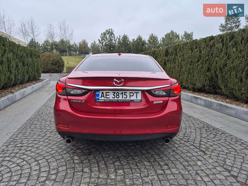 Седан Mazda 6 2016 в Днепре