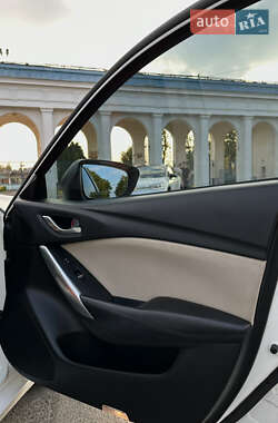 Седан Mazda 6 2015 в 