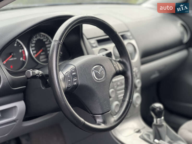Лифтбек Mazda 6 2002 в Запорожье