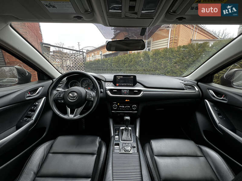 Седан Mazda 6 2015 в Черкассах
