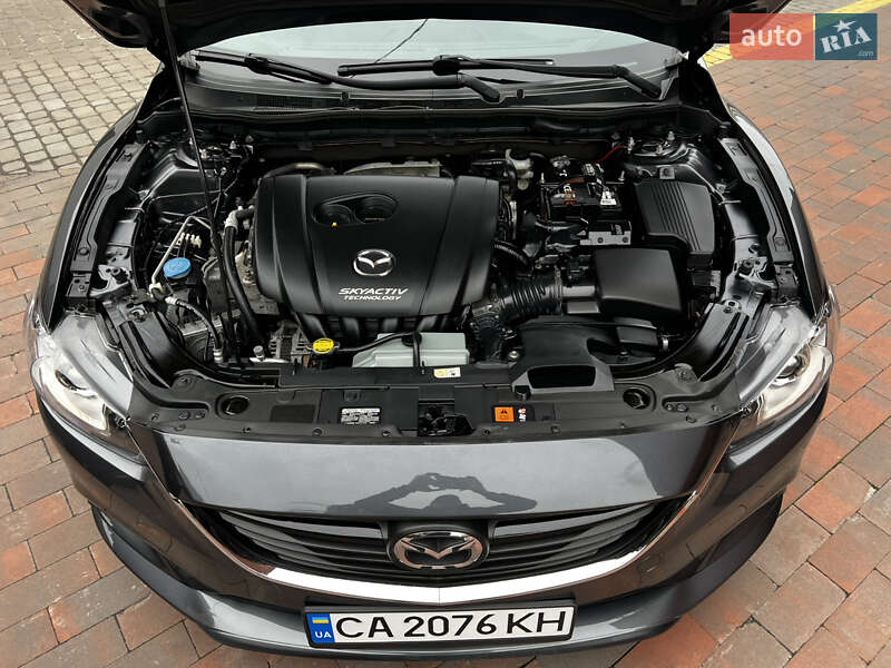 Седан Mazda 6 2015 в Черкассах