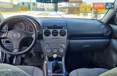 Седан Mazda 6 2002 в Луцке