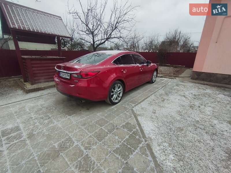 Седан Mazda 6 2014 в Львове
