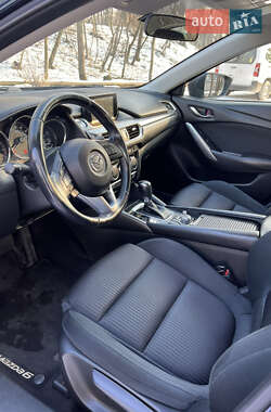 Седан Mazda 6 2015 в 