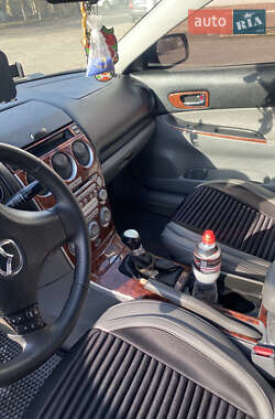 Седан Mazda 6 2004 в 