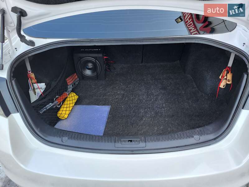 Седан Mazda 6 2012 в Дніпрі