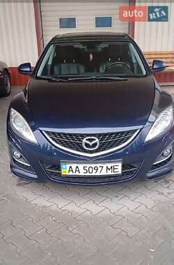 Седан Mazda 6 2011 в Обухове