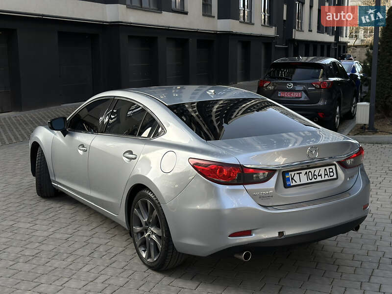 Седан Mazda 6 2015 в Ивано-Франковске
