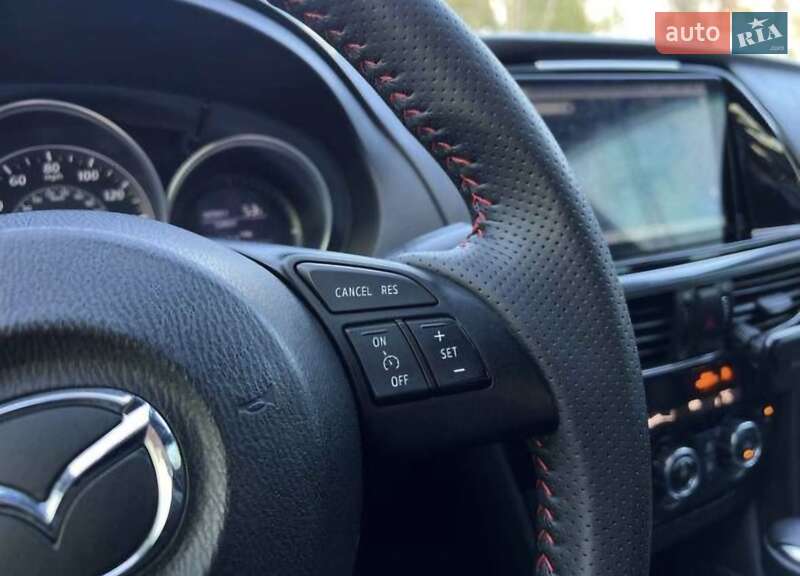Седан Mazda 6 2014 в Кривом Роге