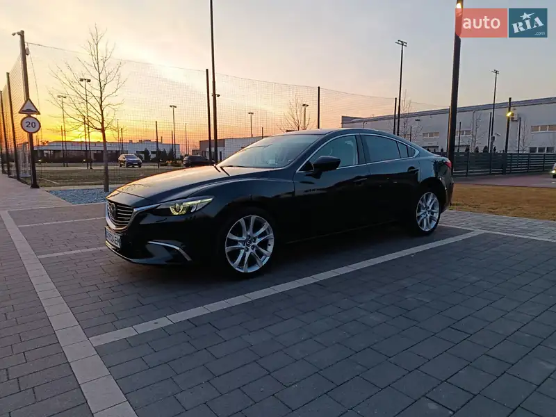 Седан Mazda 6 2016 в 