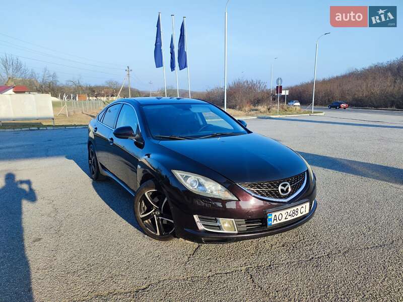 Лифтбек Mazda 6 2009 в Ужгороде