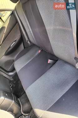 Седан Mazda 6 2005 в 