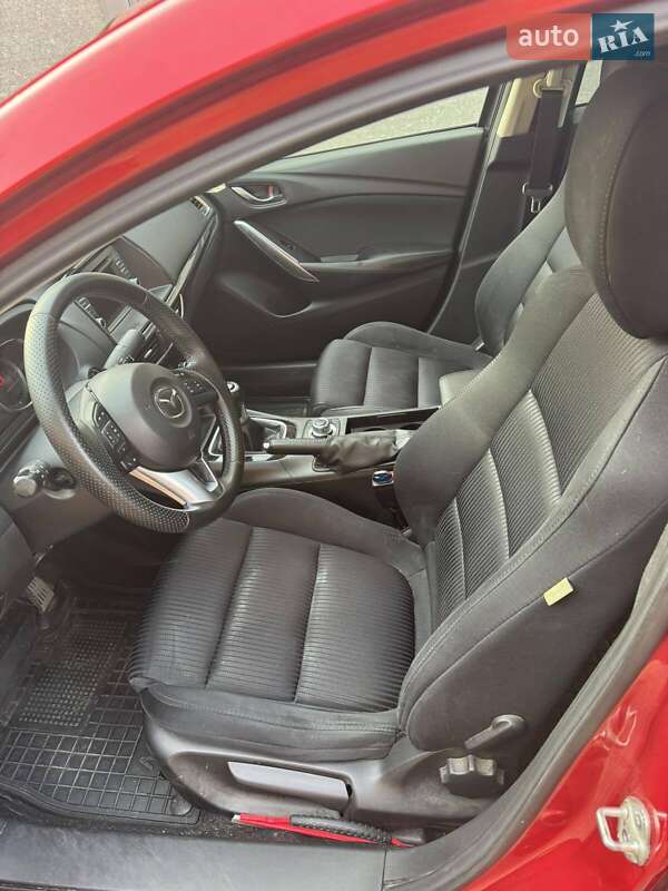 Седан Mazda 6 2012 в Виннице