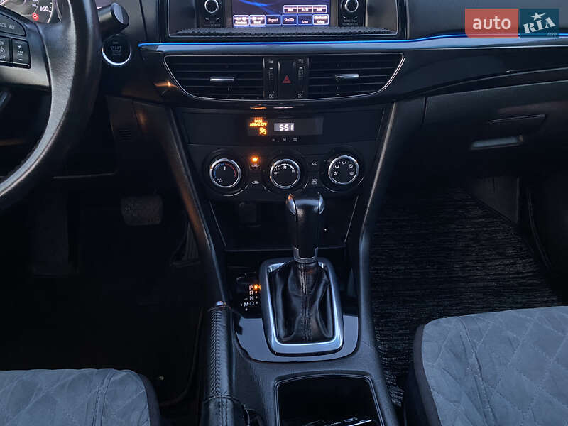 Седан Mazda 6 2014 в Черкассах