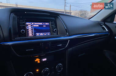 Седан Mazda 6 2014 в 