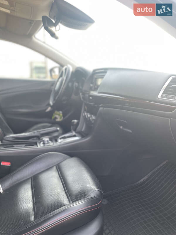 Универсал Mazda 6 2012 в Луцке