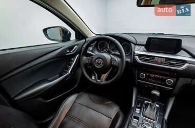 Седан Mazda 6 2015 в Киеве