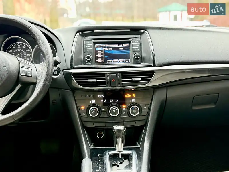 Седан Mazda 6 2013 в 