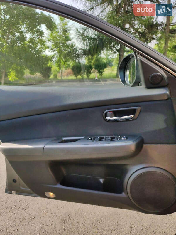 Универсал Mazda 6 2011 в Ужгороде