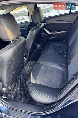 Седан Mazda 6 2016 в 